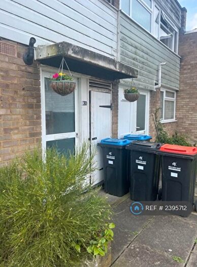 3 Bedroom Terraced House To Rent In Allen Close, Bletchley, Milton Keynes, MK2