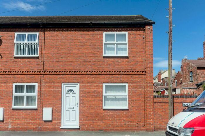 2 Bedroom End Of Terrace House To Rent In Bakehouse Cottages, Young Street, Withernsea, HU19