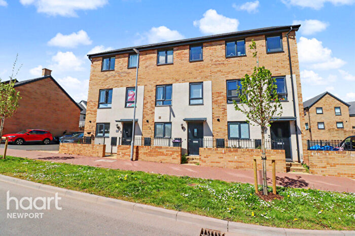 4 Bedroom Semi-Detached House For Sale In Maes Y Nico, Cwmbran, NP44