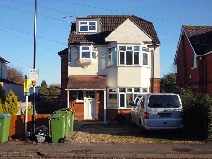 Studio To Rent In |Ref: |, Grosvenor Road Southampton Hampshire, SO17