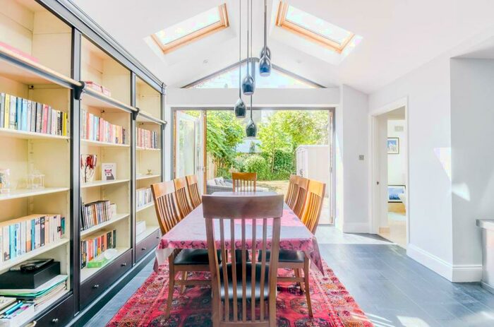 5 Bedroom Terraced House To Rent In Culverden Road, Balham, London, SW12