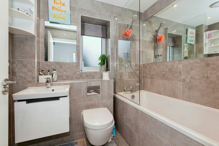 3 Bedroom End Of Terrace House For Sale In Connaught Close, Uxbridge, UB8