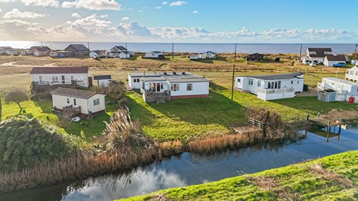 4 Bedroom Detached Bungalow For Sale In Heacham, King's Lynn, Norfolk, PE31