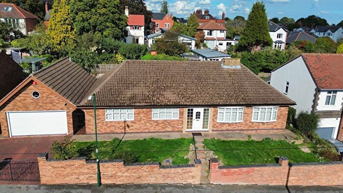4 Bedroom Detached Bungalow For Sale In Barnet Road, Carlton, Nottingham, NG3