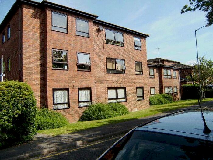 1 Bedroom Flat To Rent In Marlow, SL7