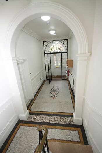 1 Bedroom Flat To Rent In Morden Road, London, SE3