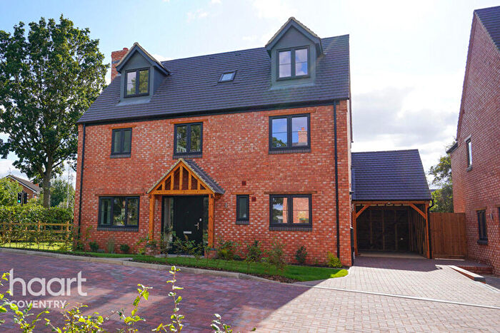 5 Bedroom Detached House For Sale In Spa Farm Court, Stratford-upon-Avon, CV37
