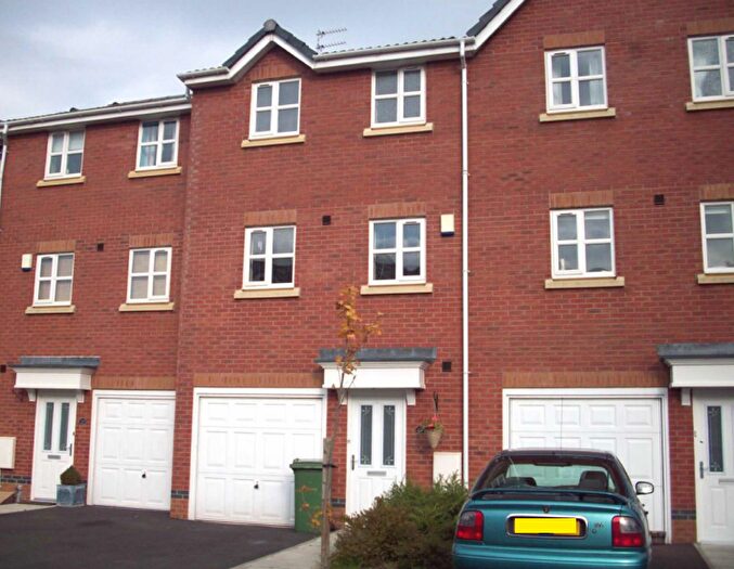 3 Bedroom Town House To Rent In Spalding Avenue, Garstang, Preston, PR3