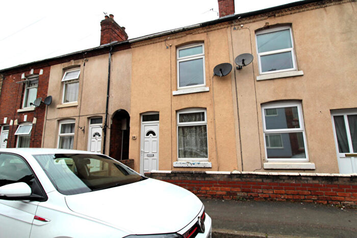 2 Bedroom Terraced House To Rent In Belvedere Road, Swadlincote, DE11