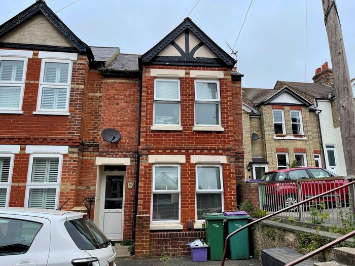 2 Bedroom Terraced House To Rent In Bonsor Road, Folkestone, CT19