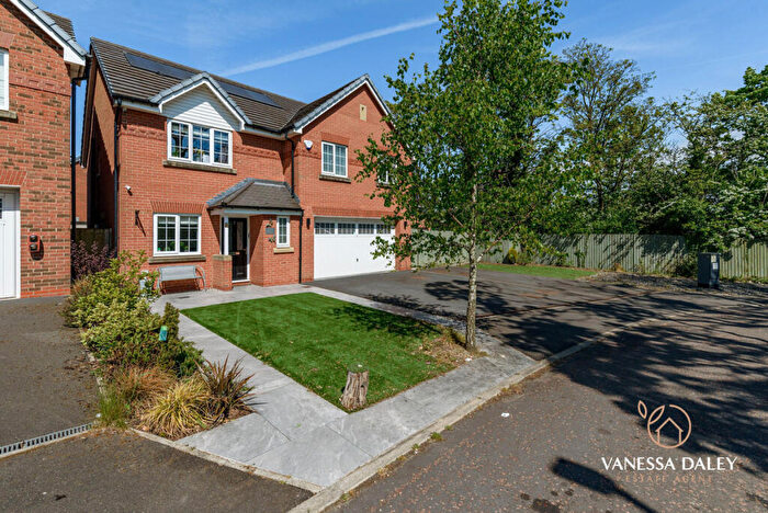 5 Bedroom Detached House For Sale In Westward Close, Preston, PR4