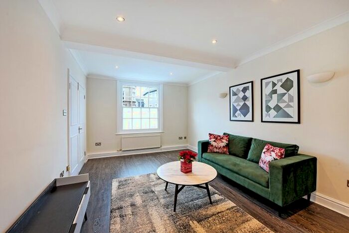 1 Bedroom Flat To Rent In Montpelier Street, Knightsbridge, SW7