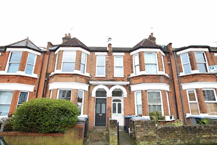 2 Bedroom Flat To Rent In Herbert Gardens, Kensal Rise, NW10