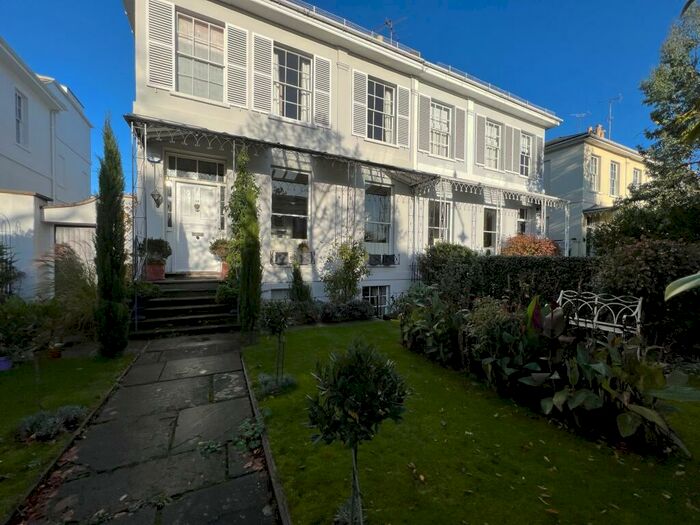 2 Bedroom Apartment To Rent In Prestbury Road, Cheltenham, GL52