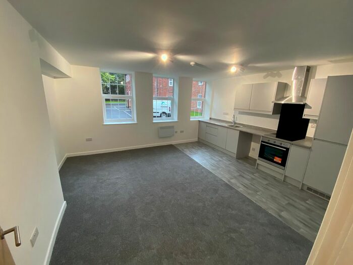 1 Bedroom Flat To Rent In Peach Trees Apartments, Highlanders Hill, NG18