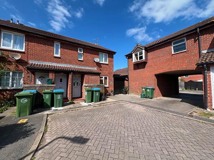 1 Bedroom Flat To Rent In Coppice Way, Aylesbury, HP20