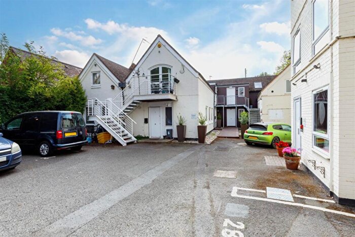 2 Bedroom Flat For Sale In Flat Riverside Lodge, Clifford Road, Clifford Chambers, Stratford-Upon-Avon, CV37