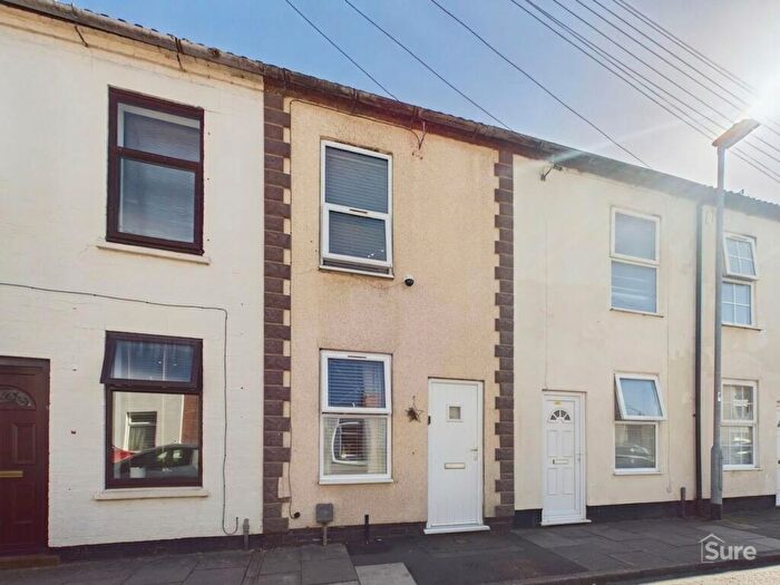 2 Bedroom Terraced House For Sale In King Street, Burton-On-Trent, DE14