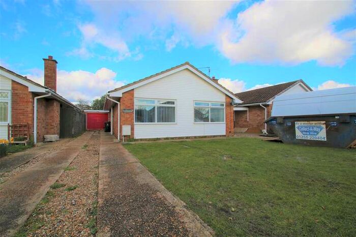 3 Bedroom Detached Bungalow To Rent In Blake Drive, CO16
