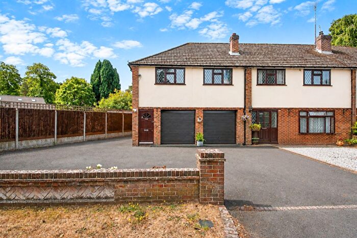 Property To Rent In Windsor Ride, Finchampstead, RG40