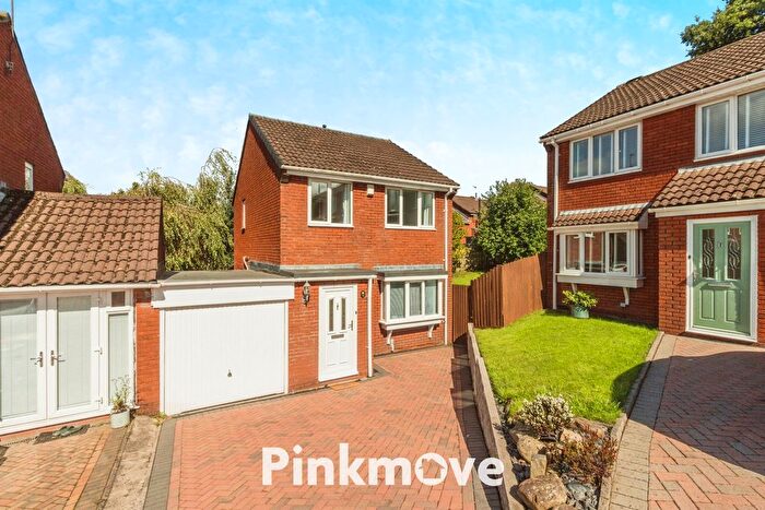 3 Bedroom Property For Sale In Cwm-Dylan Close, Bassaleg, Newport, NP10