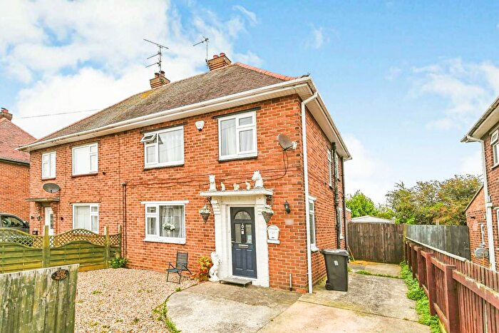 3 Bedroom Semi-Detached House For Sale In Spirewic Avenue, Skegness, PE25