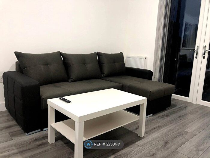1 Bedroom Flat To Rent In Saffron Lane, Leicester, LE2