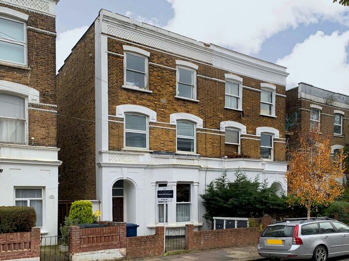1 Bedroom Flat To Rent In Essex Road, London, W3