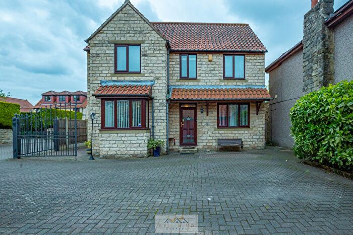 4 Bedroom Detached House For Sale In Mill Haven, North Anston, Sheffield, S25
