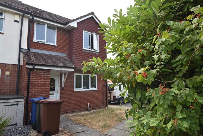 2 Bedroom End Of Terrace House For Sale In Heron Drive, Bicester, OX26