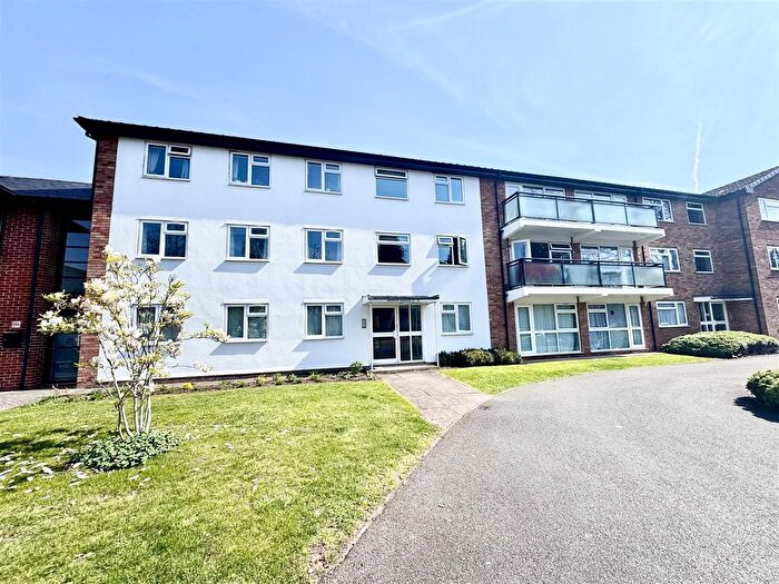 1 Bedroom Flat To Rent In Arlington Avenue, Leamington Spa, CV32