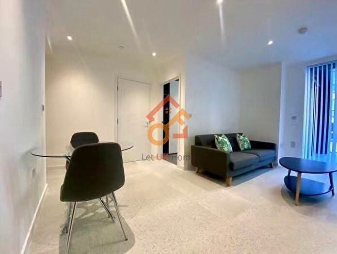 1 Bedroom Flat To Rent In Jacquard Point, Tapestry Way, London, E1