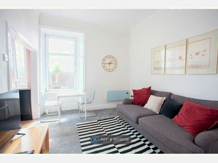 1 Bedroom Flat To Rent In Garry Street, Glasgow, G44