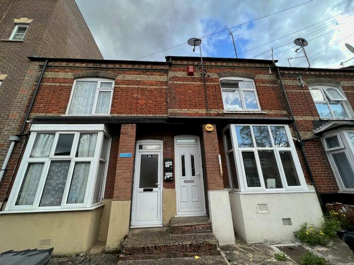 1 Bedroom Flat To Rent In Grove Road, Luton, LU1