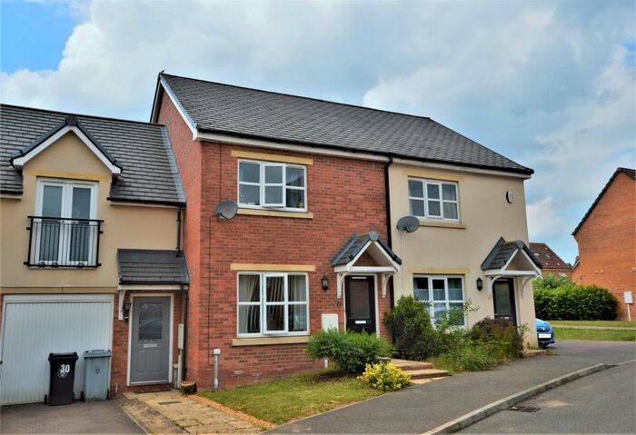 3 Bedroom Terraced House To Rent In Banks Crescent, Stamford, PE9