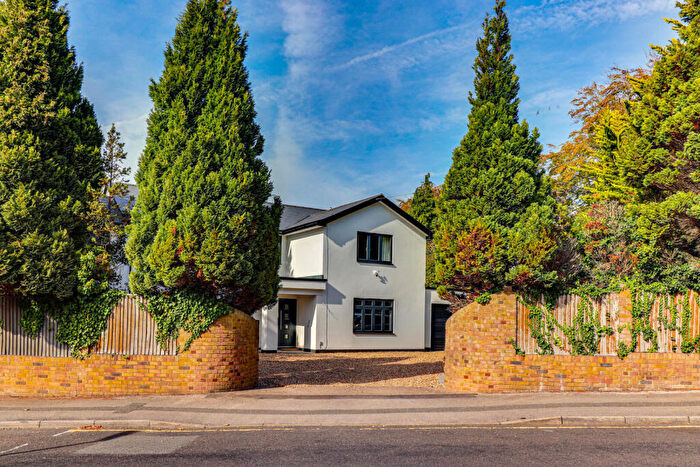 5 Bedroom House To Rent In Warren Road, Guildford, GU1