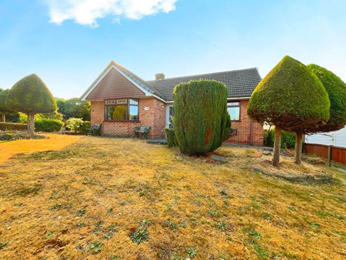 2 Bedroom Detached Bungalow For Sale In Pear Tree Avenue, Newhall, DE11
