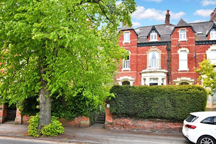 4 Bedroom Terraced House For Sale In Palace Road, Ripon, North Yorkshire, HG4
