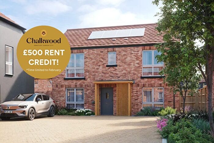 3 Bedroom Semi-Detached House To Rent In *Includes A £ Rent Credit!* Pelsey Close, Swanscombe, Kent, DA10