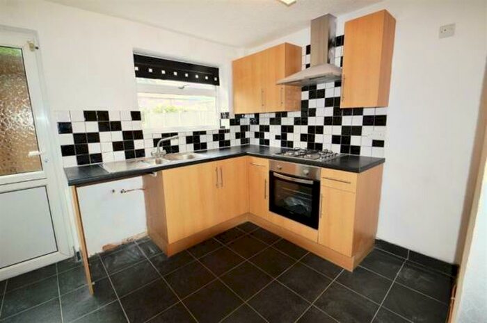 3 Bedroom Detached House To Rent In Read Avenue, Beeston, NG9