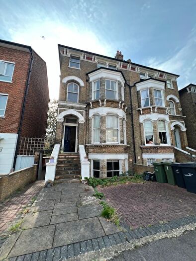1 Bedroom Flat To Rent In Bromfelde Road, London, SW4
