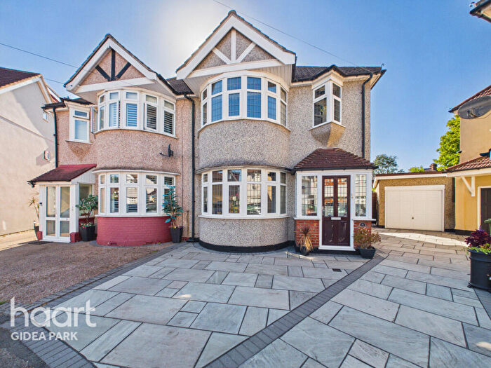3 Bedroom Semi-Detached House For Sale In Warwick Gardens, Gidea Park, RM2