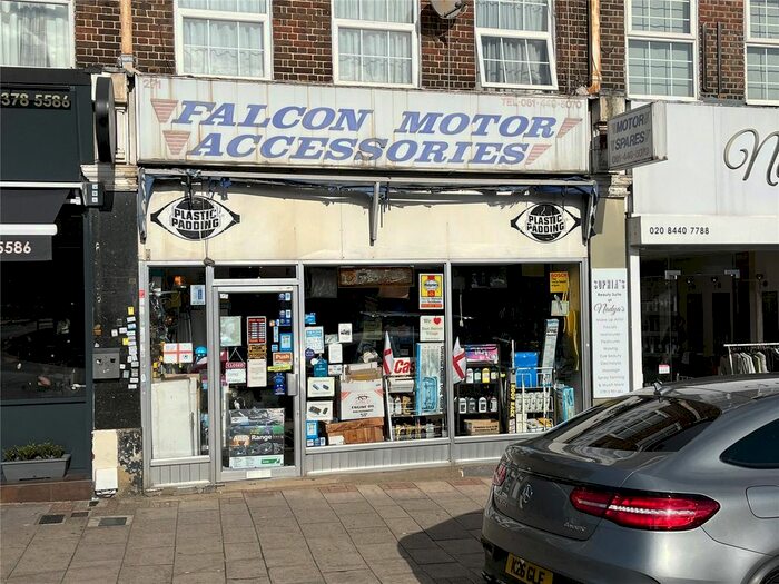 Property To Rent In East Barnet Road, Barnet, Hertfordshire, EN4