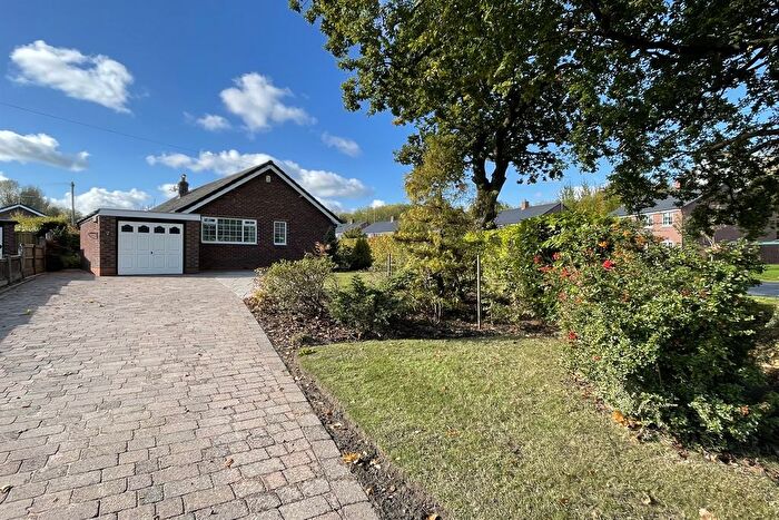 2 Bedroom Detached Bungalow For Sale In Ashdown Road, Ollerton, Knutsford, WA16