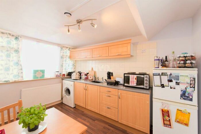 1 Bedroom Apartment To Rent In Stannington Grove, Heaton, Newcastle Upon Tyne, NE6