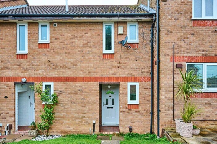 1 Bedroom Terraced House For Sale In Great Borne, Rugby, CV21