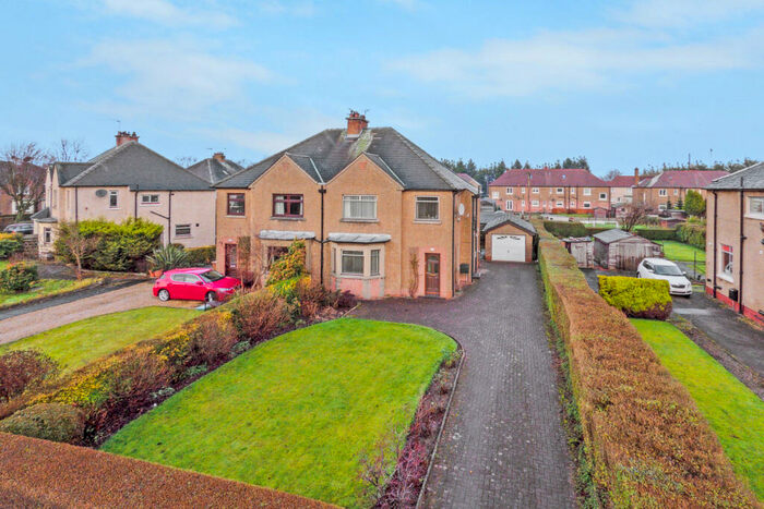 3 Bedroom Semi-Detached House For Sale In Bo'ness Road, Grangemouth, FK3