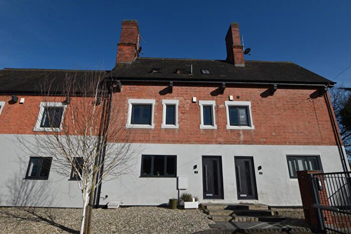2 Bedroom Town House For Sale In The Sidings, Kegworth, DE74