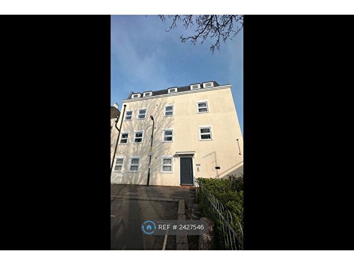 2 Bedroom Flat To Rent In Ventra House, London, NW6