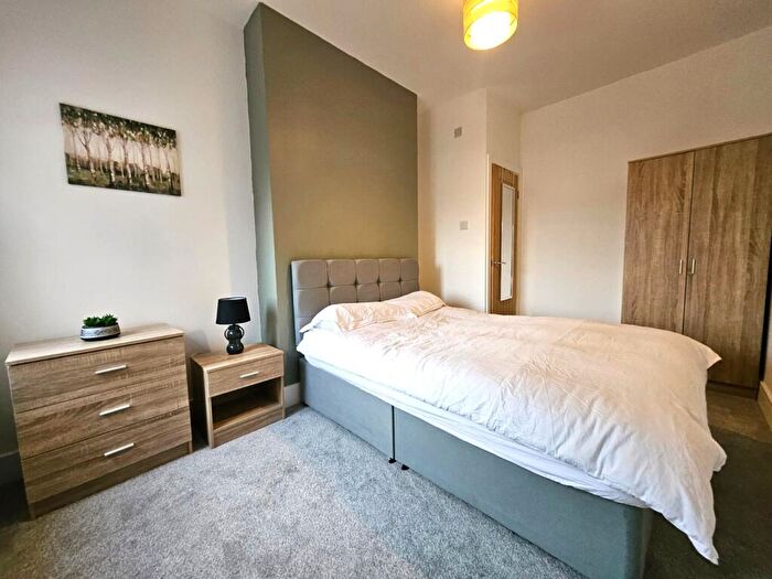 1 Bedroom Terraced House To Rent In Room, Bentley Road, Doncaster, DN5